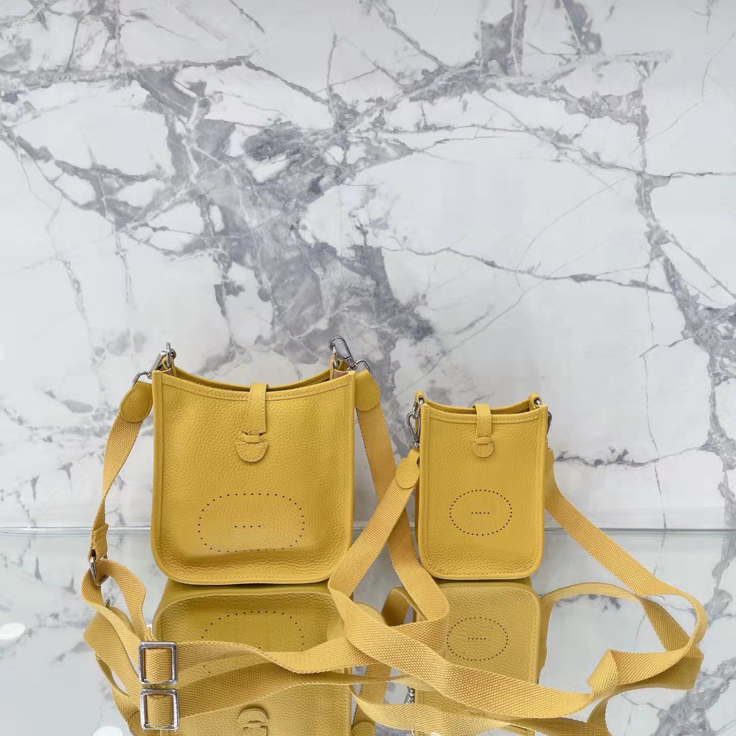 

Luxury Designers Bags Handbags Shoulder Bags bucketbags large size 20*21cm smallsize 13*18cm high quality gentle color matching letter leisure is very good, Red+smallsize 13*18cm