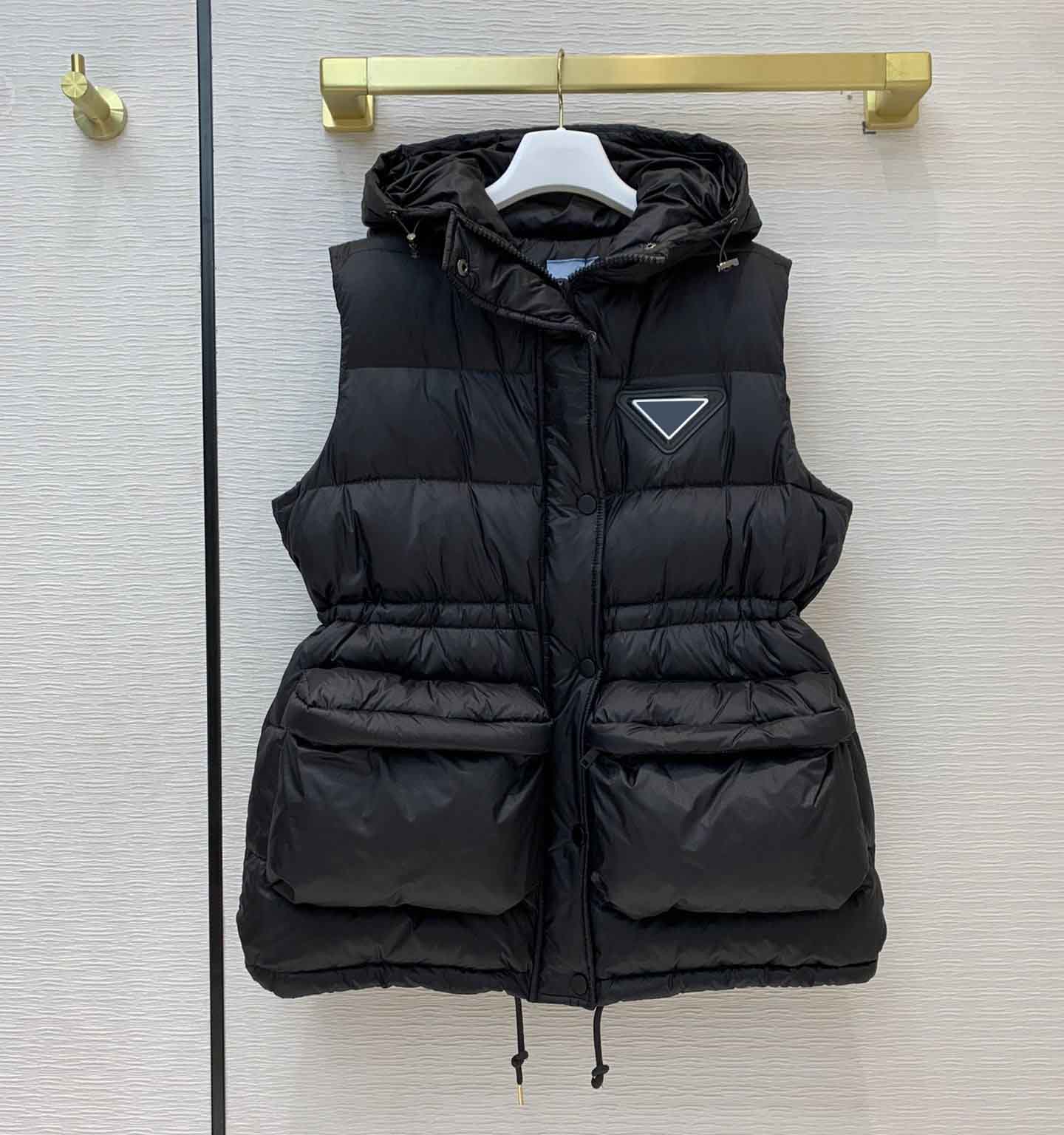 Women Designer Parkas 20FW New Sleeveless Vest Coat with Inverted Triangle Women Hooded Winter Warm Jacket Gold Black Color Size 36 38 40-image-658823394