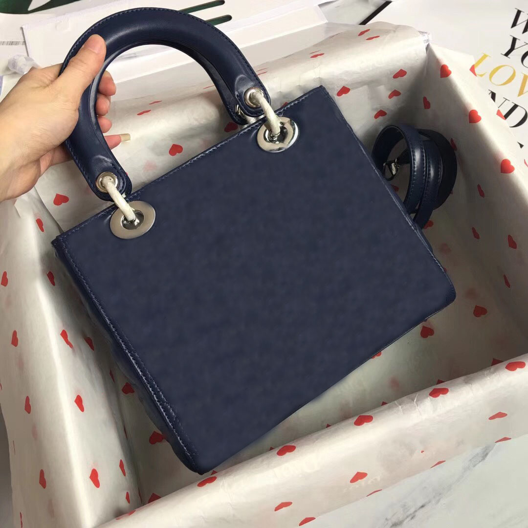 

Women Luxurys Designers Bags 2021 Ladies Shoulder Bag Genuine Leather and Houndstooth Fabric CrossBodybag Saddle Handbag Premium 24cm, Red