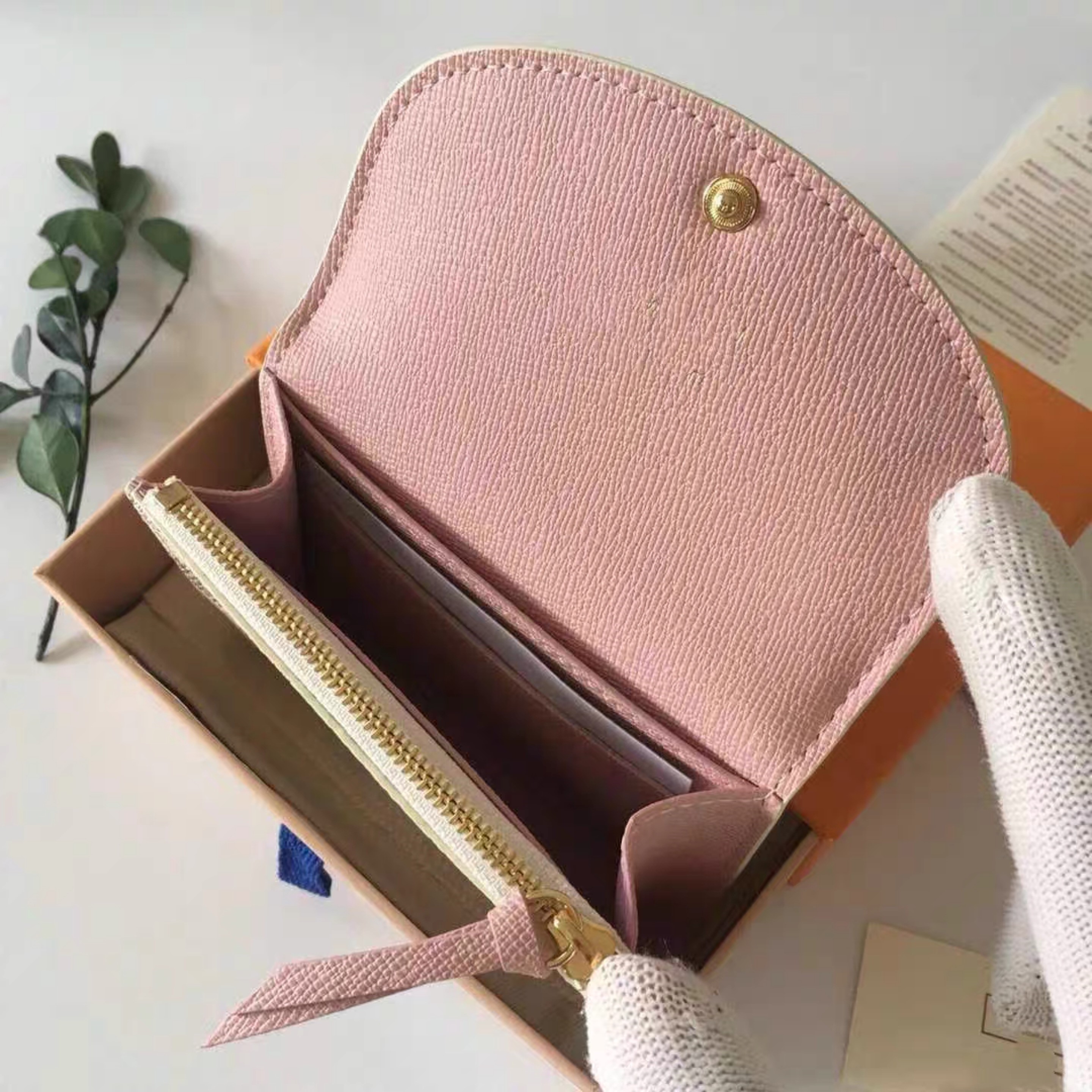 

Top quality designer wallet dicky0750 for women short wallets fashion Card Holder leather mini purse money bag zipper pouch coin pocket clutch amylulubb wholesale, Brown flower orange inside