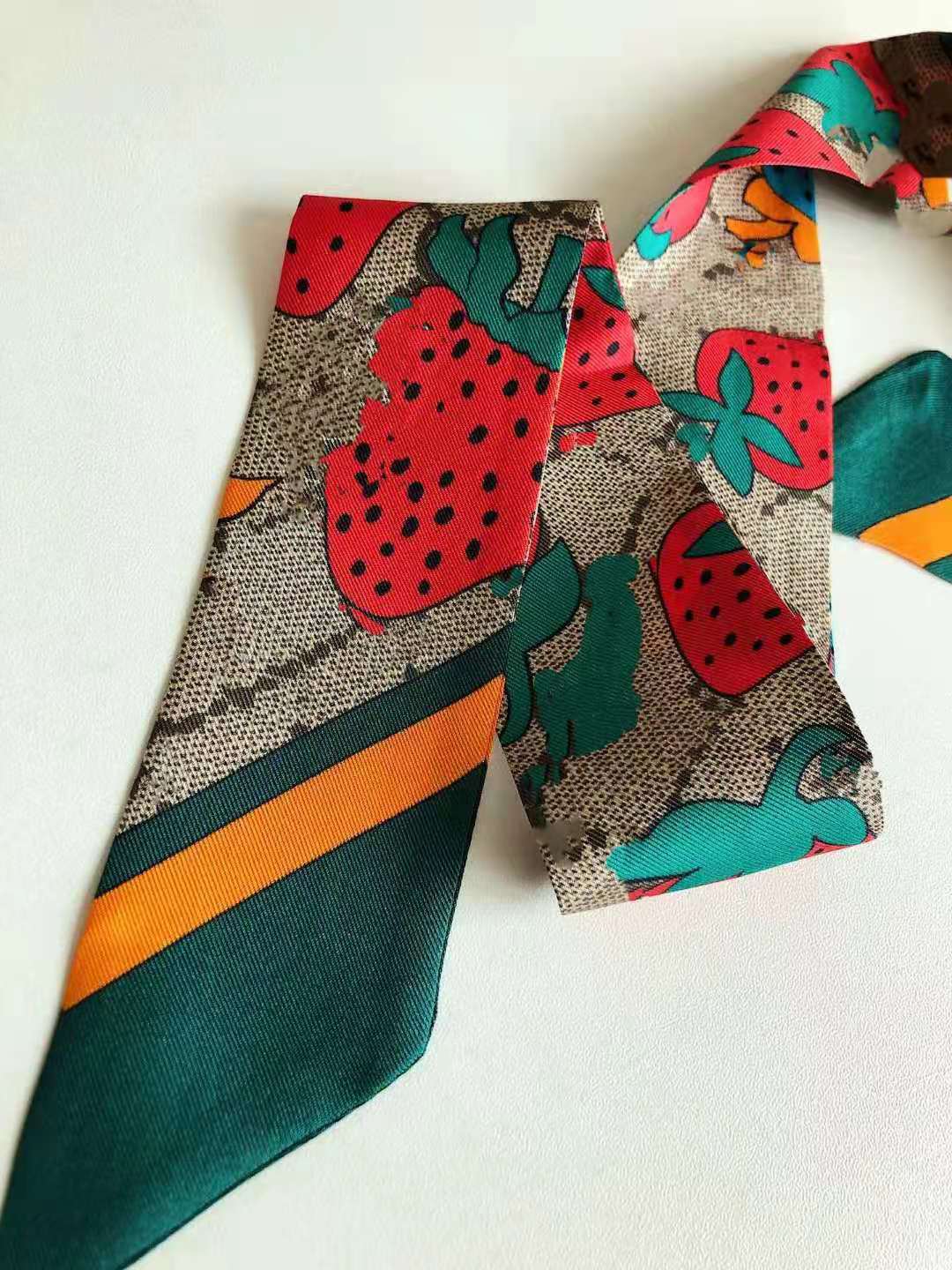 

Fashion accessories strawberry scarf strawberry bag wraps strawberrys rings letter style design scarves 11styles 6*120cm silk scarf