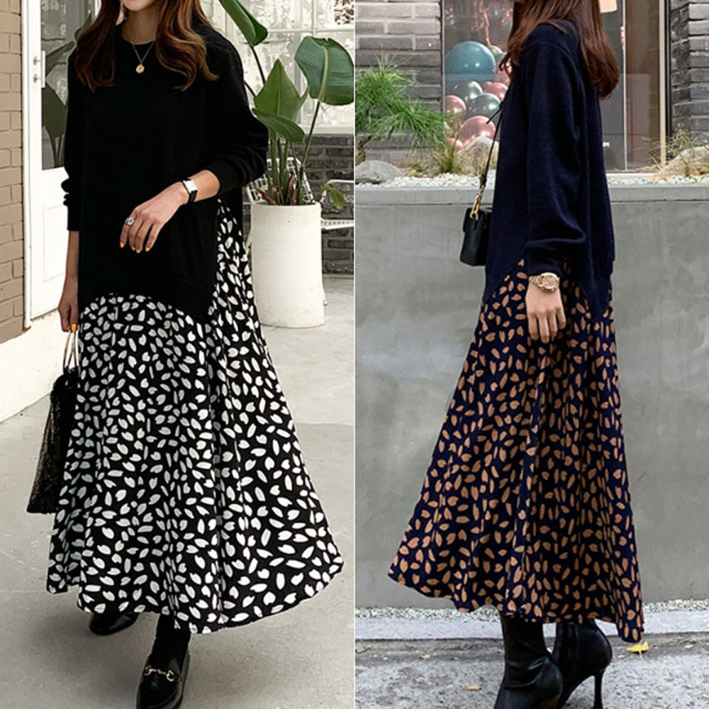 

New Woman's 2021 Size Long Sleeve T-shirt, Big Print Tight Chest and Wide Neck Round False Two Slender Skirt Icrh, Blue.