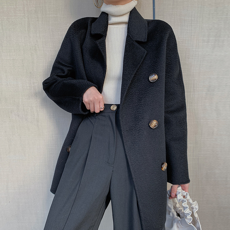 

2021 Ladies Cardigan Overcoat Thick Autumn Winter Jacket Coats the New Fashion Warm Women Long Sleeve 100% Merino Wool 8434, Beige white