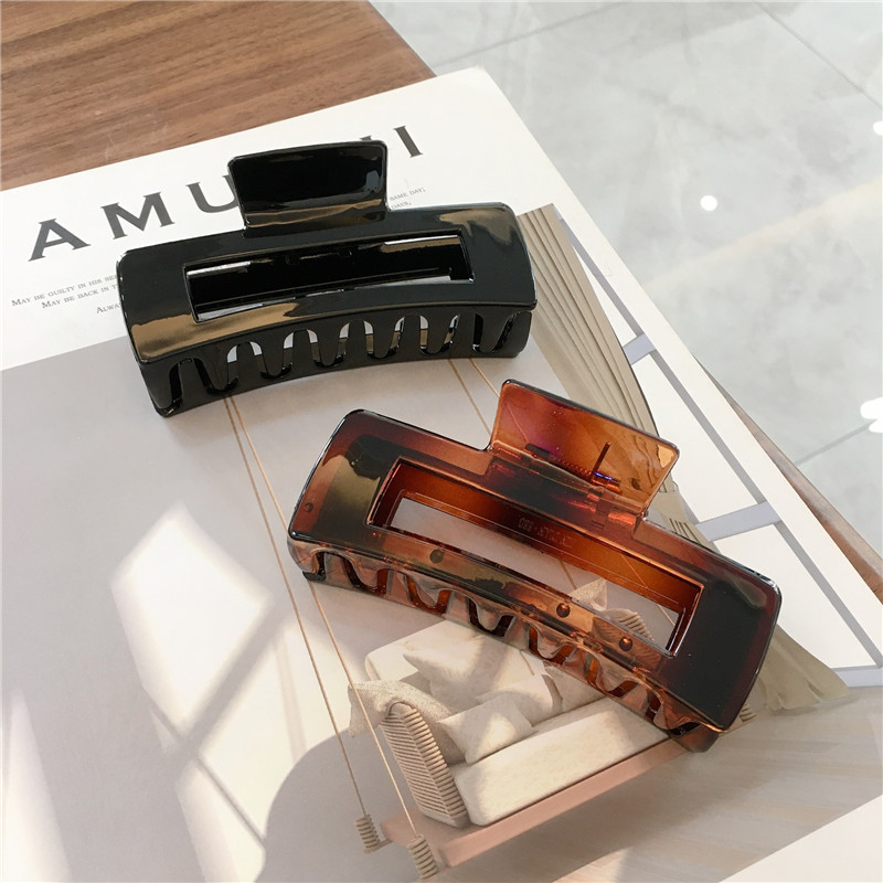 

Yamog PC Plastic Large Square Hair Clamps Women Hollow Bath Scrunchies Claw Clip Korean Female Ponytail Geometric Hairpins Head Jewelry Accessories 5 Colors