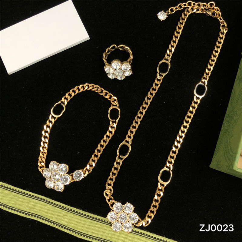

Trendy Flower Diamond Necklace Jewelry Set Shiny Rhinestone Bracelet Open Ring Crtstal Necklaces Metal Chain Double Letter Bracelets, As pic