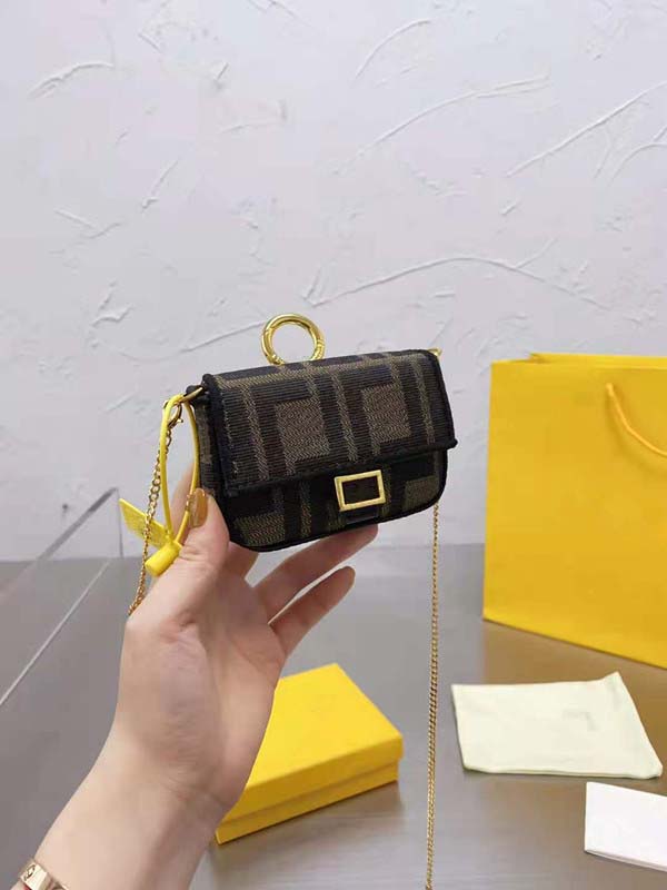 

Small Chian Bags Women Shoulder Bag Luxury Designer Mini Purse Cute Pocket Crossbody Messenger Lady Packs Beauty Pack with Box