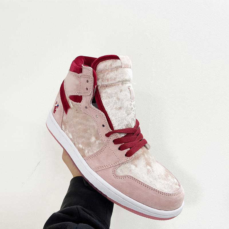 

2020 High 1S Strangelove Kateboard Shoes OG Valentine Jumpman Bloodline Sat Basketball Men Women Lace-up Sport Sneaker