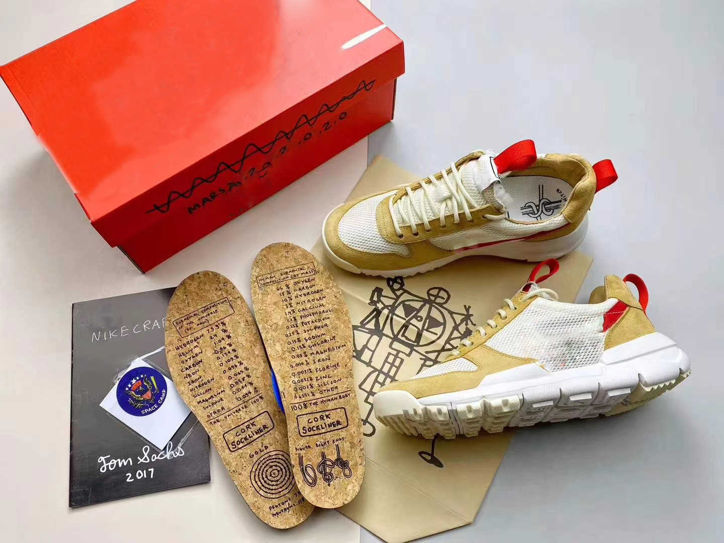 

Tom Sachs x Craft Mars Yard 2.0 TS Joint Limited Sneaker Best Quality Natural Sport Red Maple Authentic Outdoor Shoes With Original box, Tom sachs x mars yard 2.0