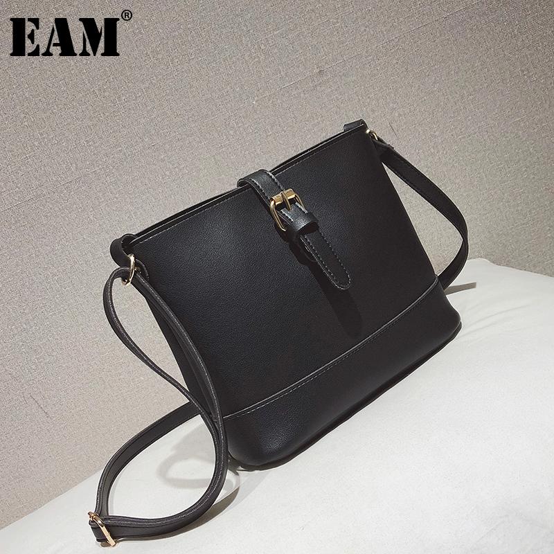 

[EAM] Women New Trend Khaki Cute Bucket PU Leather Flap Personality All-match Crossbody Shoulder Bag Fashion Tide 2021 18A1689, Black