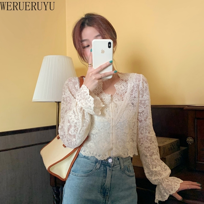 

WERUERUYU Super Fairy White Chiffon Shirts Women Long Flare Sleeved Long Tops Summer V-neck Fashion Casual Blouse 210608, Photo color