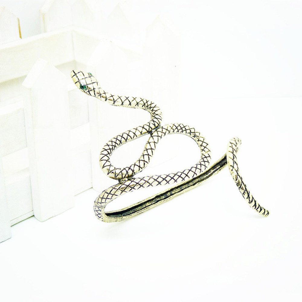 

Hand jewelry personality exaggeration make old snake palm bracelet, Golden;silver
