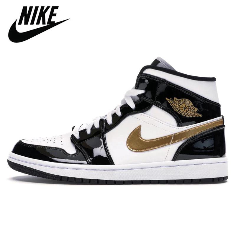 

Nike AIR Jordan 1 Retro 1S Mens Basketball Shoes Shadow 2.0 White University Blue Black Sliver Toe Unc Chicago Twist Light Smoke Grey Women