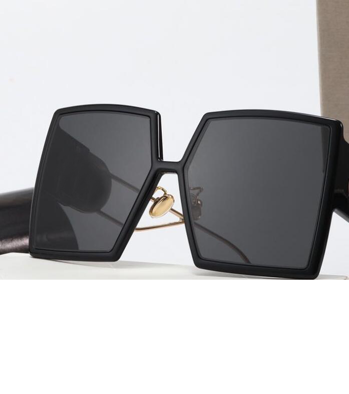 

summer woman driving Sunglasses ladies METAL Fashion beach eyeglasses cycling Eyewear black sun glasses uv400 big frame Street photography, travel, White;black