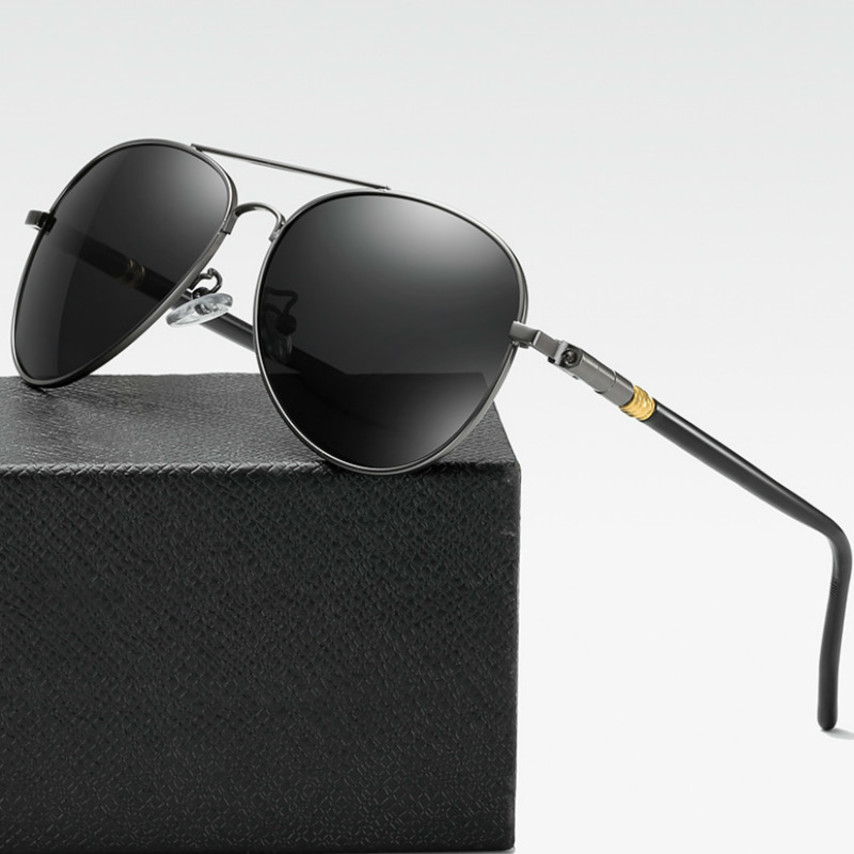 

Men's and women's polarized classic driving sun, black, famous brand, retro