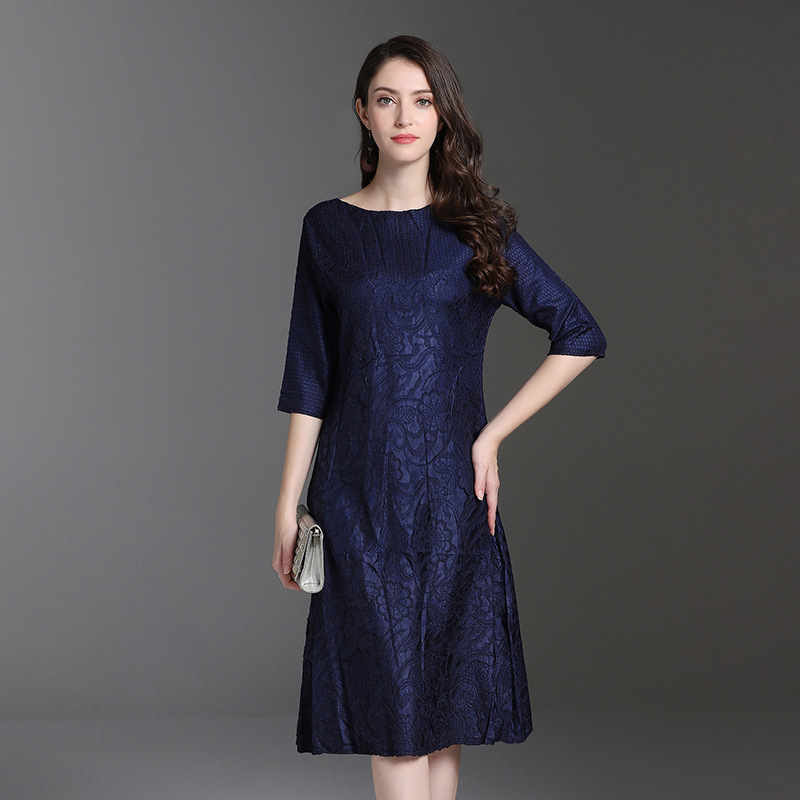 

2021 New Spring Winter Chinese Style Vintage Pleated Heavy Industry Embroidery Three-quarter Sleeves Plus Size A-line C6om, Navy blue
