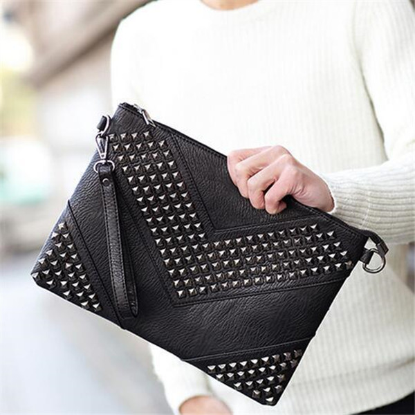 

Factory wholesale men bag trend personalized hand shoulder rivets rivet leather fashion Korean mens and women handbag business rivetes ba, Black(boutique box)