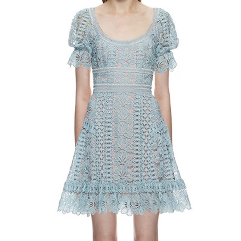 

Summer heavy water soluble Self portrait dress elegant sexy big round neck puff Bubble sleeve vintage light blue lace 210525, Picture color