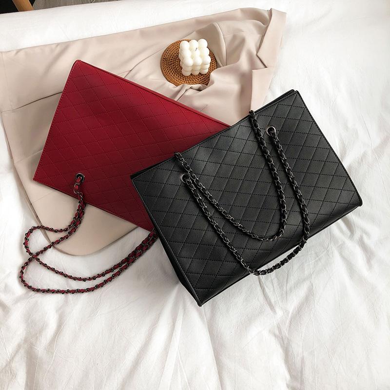 

Women's bags 2021 new trendy rhombus chain female messenger bag large capacity wild atmosphere single-shoulder mother-in-law bag, Black