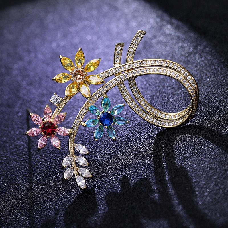 

Pins, Brooches Shiny Colored Crystal Flowers For Women Suit Sweater Clothes Decoration Jewelry,fashion Brooch Pins Woman Gifts