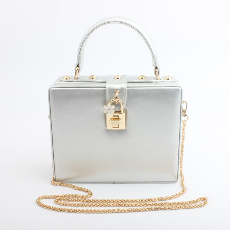 

Factory wholesale women bag simple atmospheric solid color leather handbag acrylic hard box chain bags Joker leathers fashion handbags, Red(boutique box)