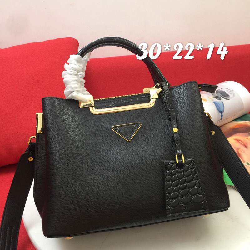 

2021 New Designers Womens Handbags Purses Women Bags Fashion Handbag Youth Flap Sweet Wind Genuine Leather Women Crossbody Bag Z66152