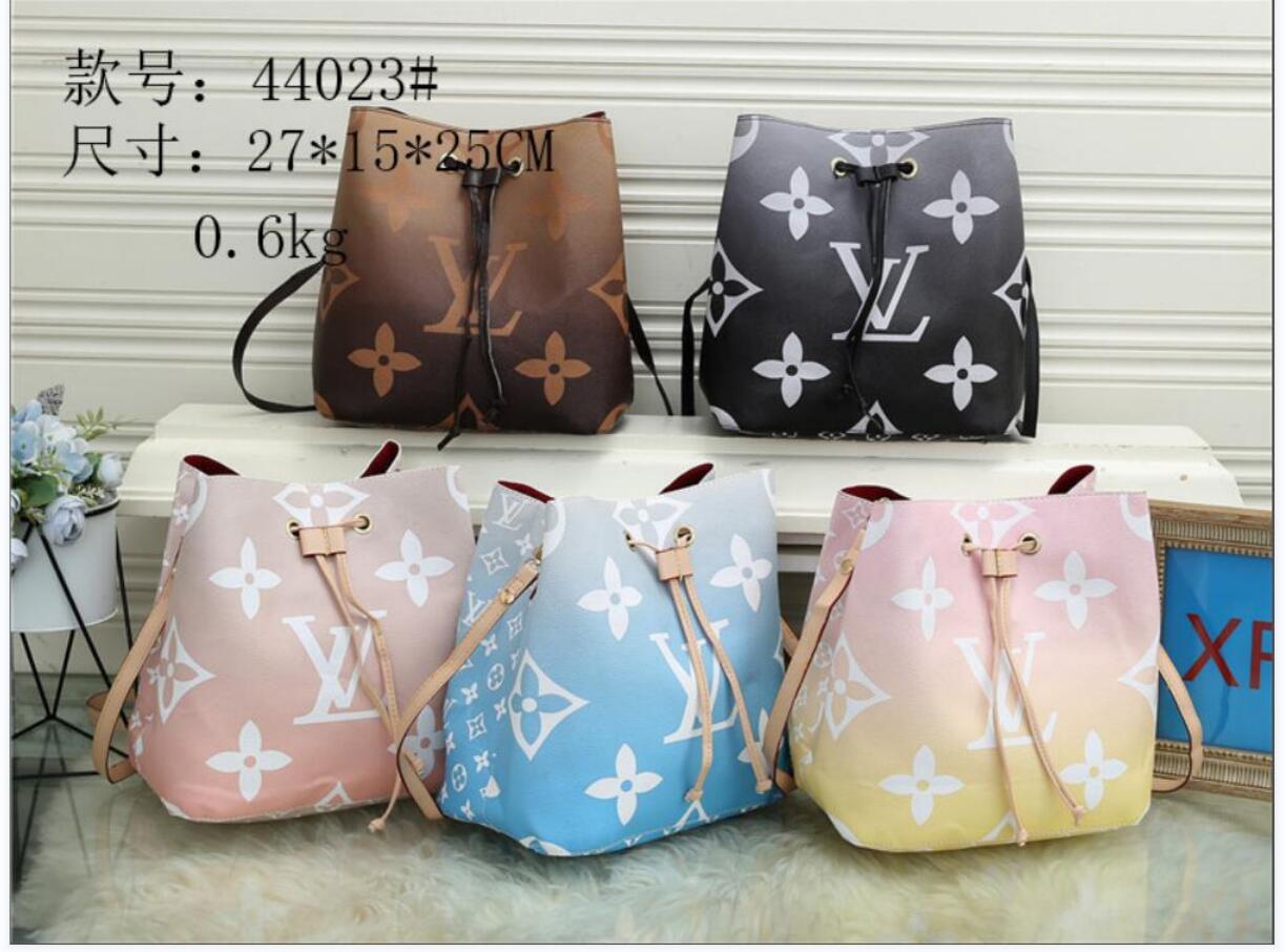 

1-53 Classic Leather Handbag high quality shoulder bag Women Messenger Bags Women Luxurys Designers Bags Purse GGLVLouisVitton YSLVUTTON, Cream