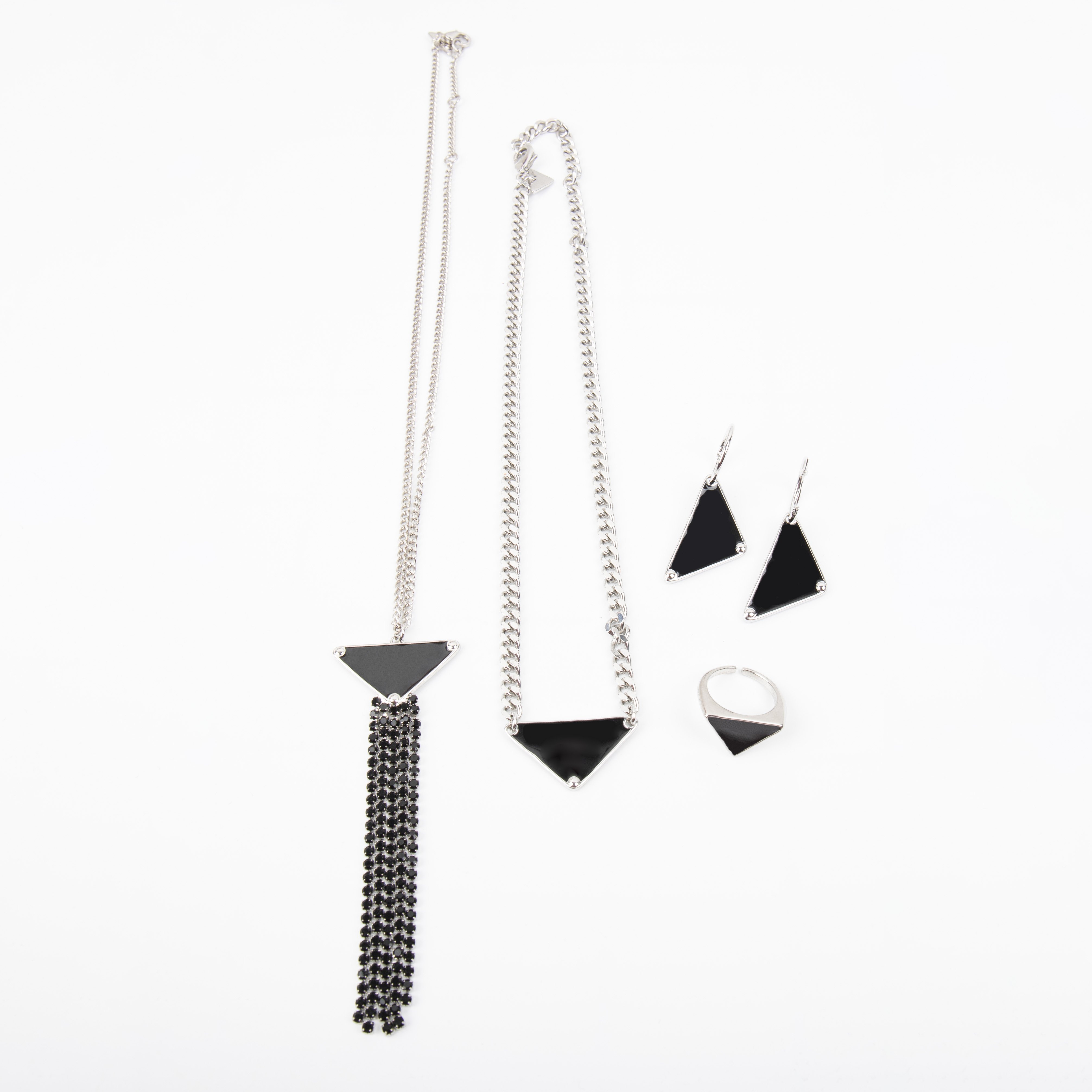 

Bracelets Necklaces Jewelry Suits Fashion Bracelet Necklace Earrings Ring Suit Man Woman Unisex Chain Highly Quality 6 Style Opthional