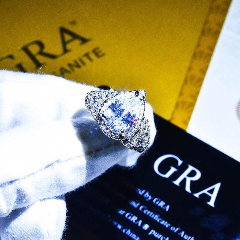 

Cluster Rings Luxury Sparkling Water Drop Pear-Shaped Zircon Opening Adjustable Ring Imported D Color Moissan Diamond, Golden;silver