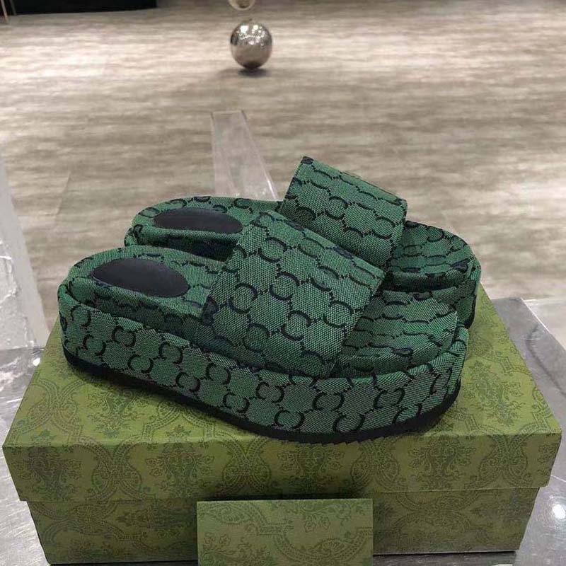 

Luxury flat sandals design embroidery black thick soled slippers shallow beach leisure indoor complete set of accessories 35-41shoe008 3-14, #23