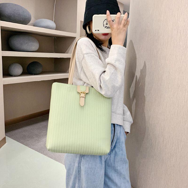 

Retro Striped Pattern Handbag For Women 2021 Contrast Color PU Leather Shoulder Bags Female Large Capacity Daily Travel Tote Bag, White