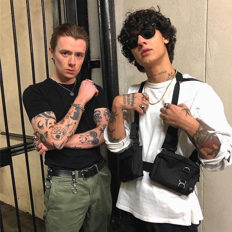 

Waist Bags Men Tactical Harness Chest Rig Bag Unisex Hip-Hop Oxford Two Pockets Fanny Pack Kanye West Functional Vest W376, Black