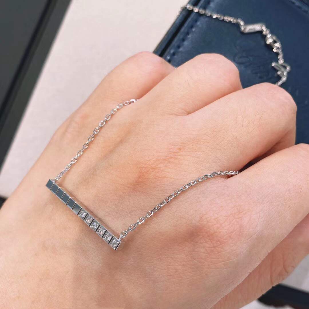 

V gold one line pendant necklace with diamond in 18k rose plated platinum color luxury quality for women engagement jewelry gift PS4538