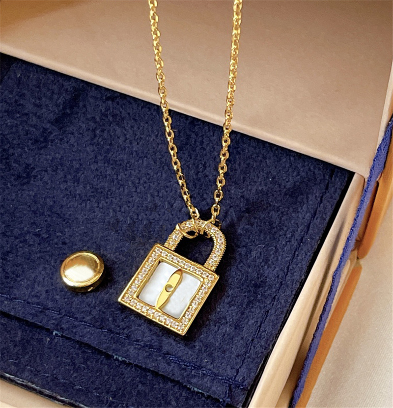 Women Designers Pendant Necklaces Fashion Necklace Anniversary Gift Fashion Pendant Jewelry Womens Designer Necklace-image-729284852