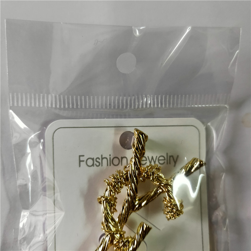 

Fashion Ladies Designer Brooch Letter Brooches Women Lapel Pins Corsage Luxury Jewelry Accessary Wedding Party Gifts, Gray