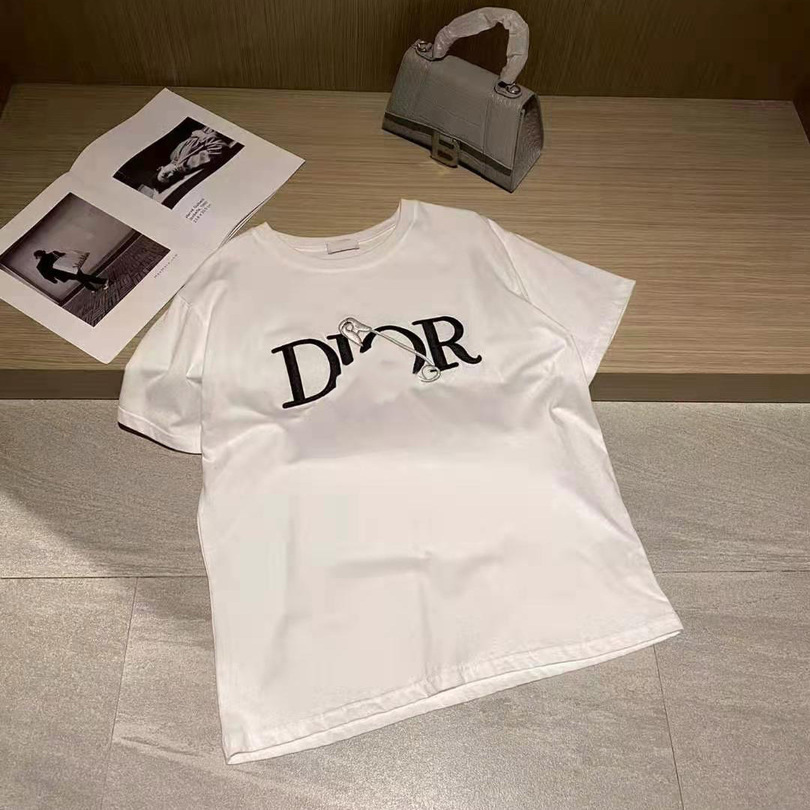 

Chao Dr + Dijia paper clip letter embroidery Short Sleeve Black white1, White