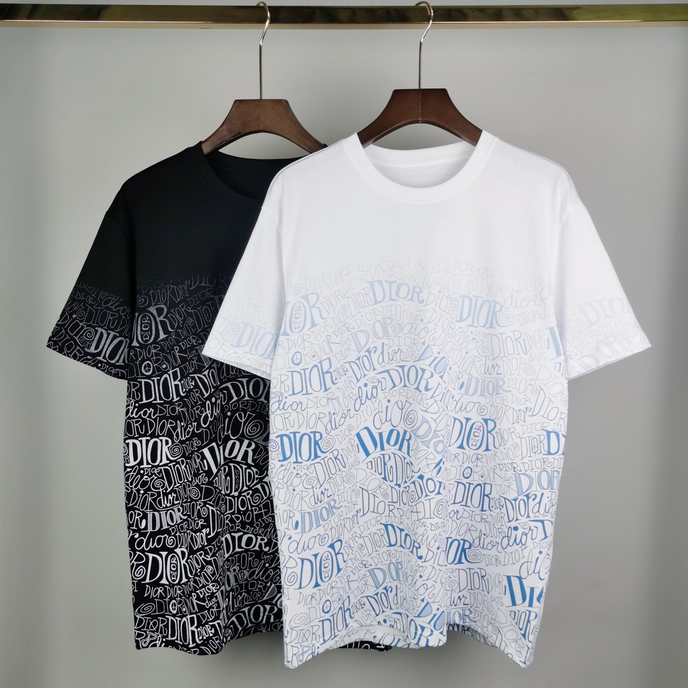 

2021 Women Mens Designers T Shirts Tshirts Fashion Animal Letter Printing Short Sleeve Lady Tees Luxurys Womens Casual Clothes q43, Gift bag