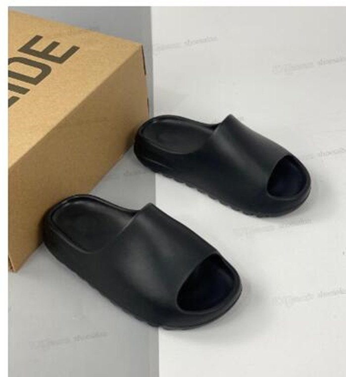 

Yeeyzs Designer Women Slide Kanyes Slippers Bone Men Desert Sand Resin Triple Black Fashion Mens Beach Hotel Sandals Pan IeD YEEZIES YEZZIES, As pic