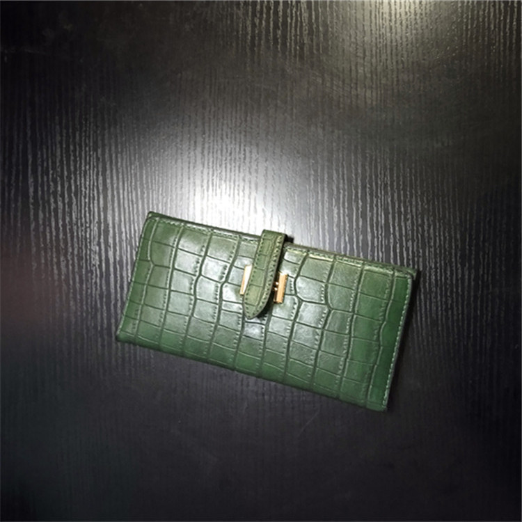 

Factory outlet women handbag retro leather wallet simple two-piece embossed womens wallets elegant atmosphere with folding solid color leathers long walletes, Green2(boutique box)