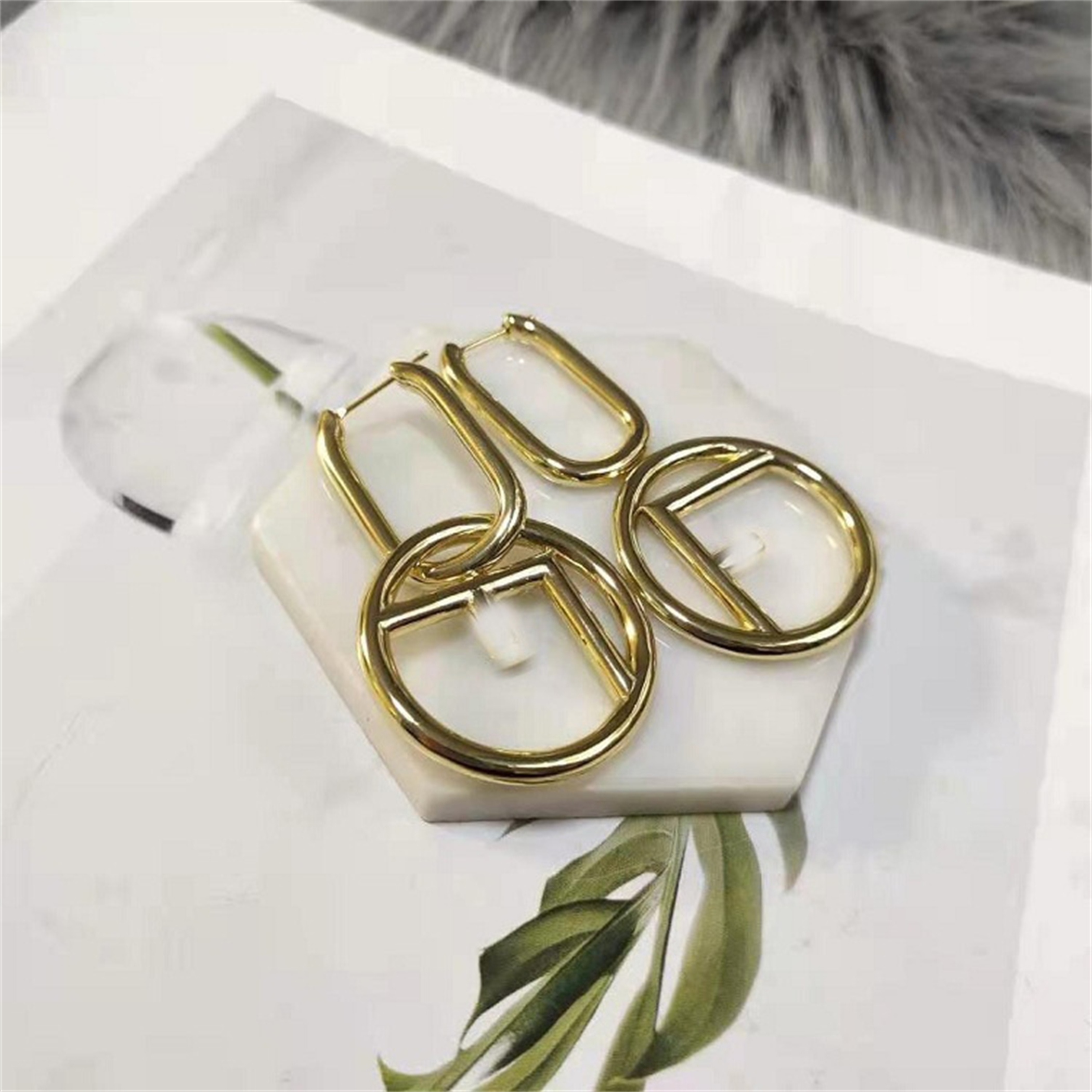 

Large circle F letter earrings simple long fashion personality Earrings female S925 silver needlem, Golden