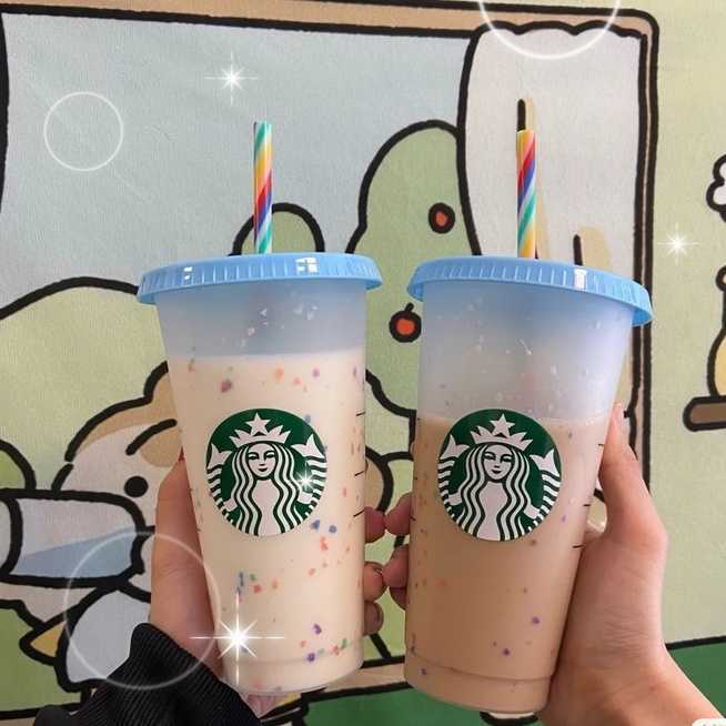 Starbucks Limited Edition Glitter Cold Cups Glittery Reusable Cold Cup Plastic Tumbler with Lid and Straw Cold Cup Color Changing-image-754380831