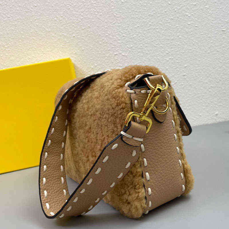 

Shoulder Bags Tote New Ladies Brand Designer Bag, High-quality Sheepskin Wool Fashionable Baguette Bag Underarm Elegant Casual 1122, Black