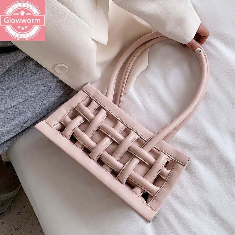 

Fashion Hollow Women Shoulder Bags Designer Knitting Handbags Luxury Leather Woven Messenger Bag Lady Large Capacity Totes 2021, Black