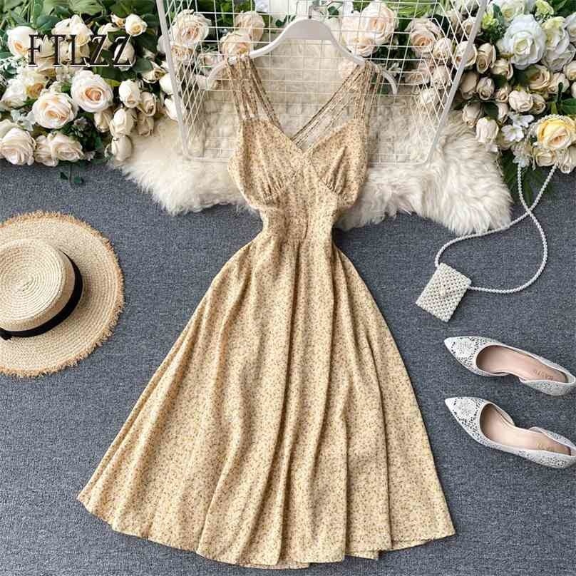 

Fashion Sexy V Neck Backless Slim Women Overlapping Spaghetti Strap Dress Summer Holiday Wind Foral Printed Dresses 210525
