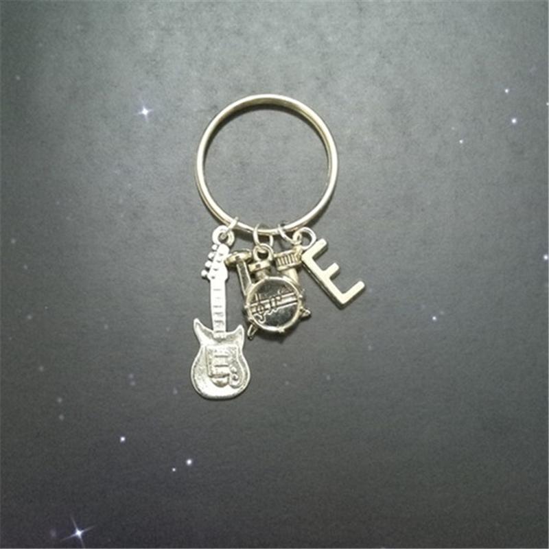 

Keychains Guitar Keychain DIY Keyring Gift Men Women Drum Fashion With Initial 3D