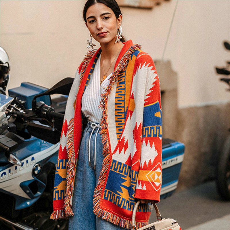 

2021 New Ethnic Fringe Tassel Cardigan Jacket Coat for Women Vintage Jacquard Cashmere Sweaters Autumn Winter Warm Overcoat W14j, Green