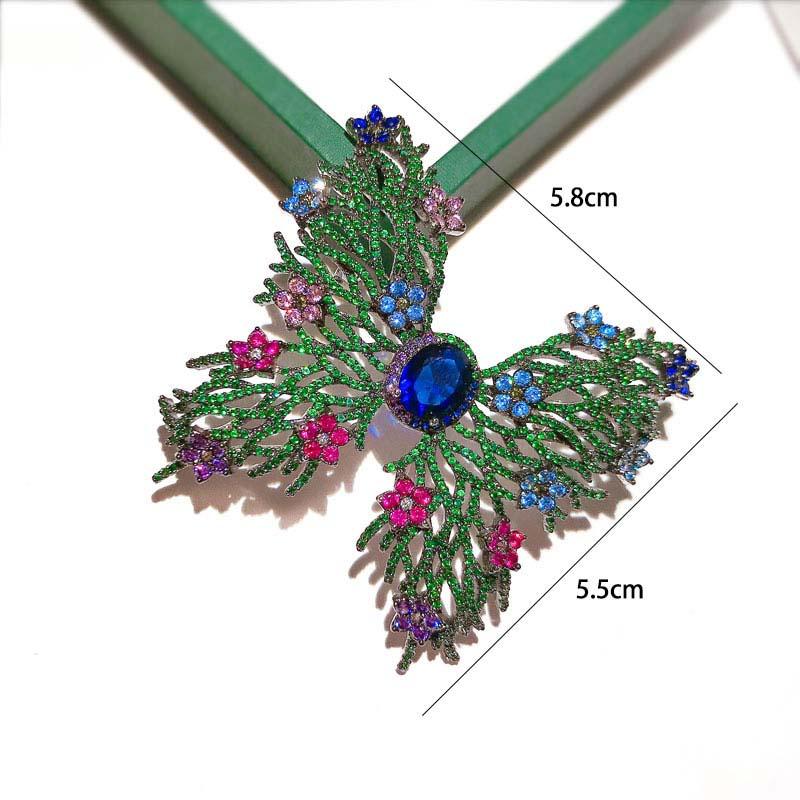 

Pins, Brooches 58x55mm Women's High Quality Butterfly Brooch CZ-inlaid ,Fashion Style For Woman Christmas Gift 1 Pair, Gray