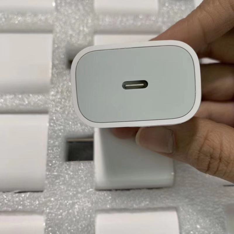 

OEM Quality 18w 20W PD Wall Quick Charger USB-C Power Adapter for iP11 12 Pro Max iPad fast charging with logo