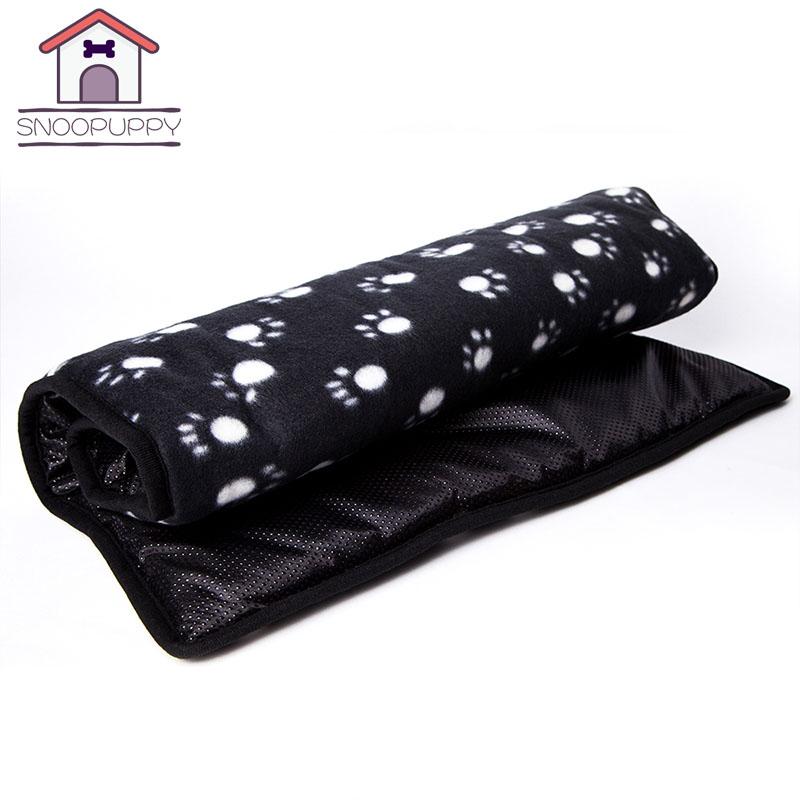 

Pets Dogs Cats Bed Mats Blankets Soft Polar Fleece Cushion Bottom Waterproof Cat Beds Mats For Dog Pet Rest And Sleep COO007, Black