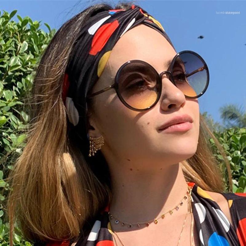 

Sunglasses Retro Round Women Fashion Shades Brand Oversized Black Vintage Woman Gradient Gafas De Sol Femeninas1