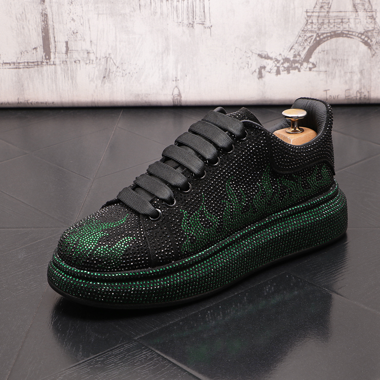 

2022 New Dandelion Spikes Flat Leather Shoes Rhinestone Fashion Men embroidery Loafer Dress Smoking Slipper Casual Diamond Shoe 38-44, Black green